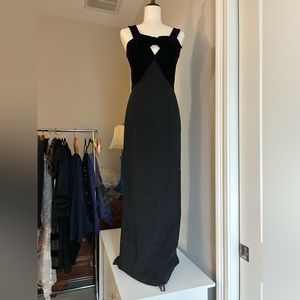 Richilene of New York elegant black velvet gown -